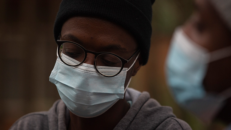 Η Νότια Αφρική λέει ότι τιμωρείται για τον έγκαιρο εντοπισμό της νέας παραλλαγής Όμικρον